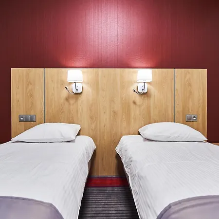 Hotel Radocza Park Business Exterior photo